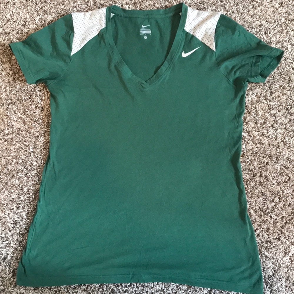 Nike • Large Green Athletic Top